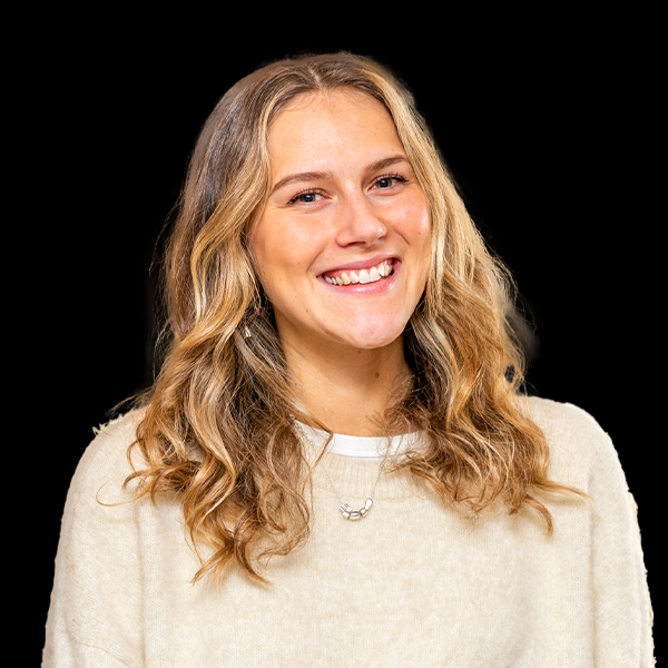 Frida Blom