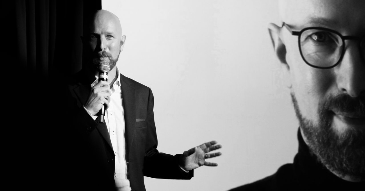 Vem skriver din AI-policy?